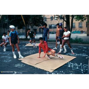 Hip Hop Files: Martha Cooper Photographs, 1979-1984 - UNFADE.COM